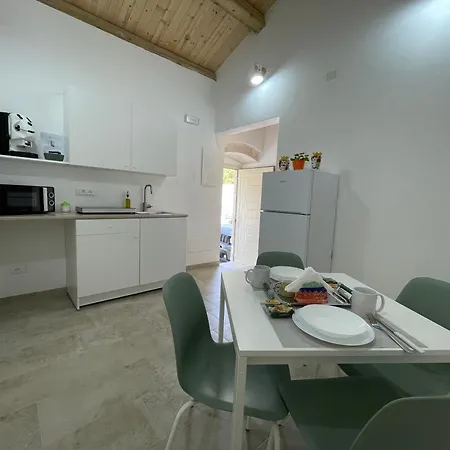 Comu Veni Si Cunta * نوتو