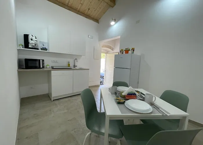 Comu Veni Si Cunta * 诺托